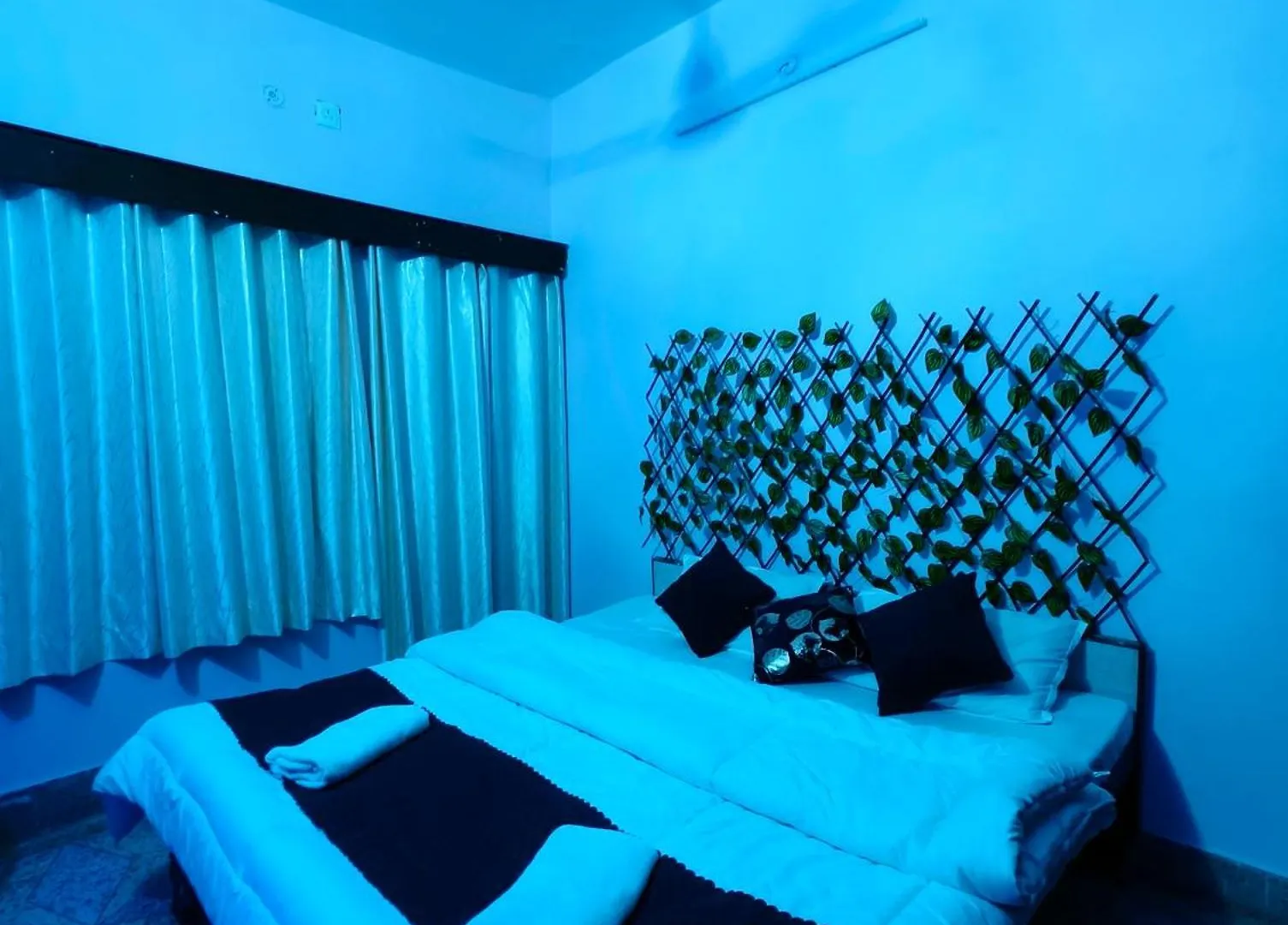Manahsthir Stays Varanasi Apartment